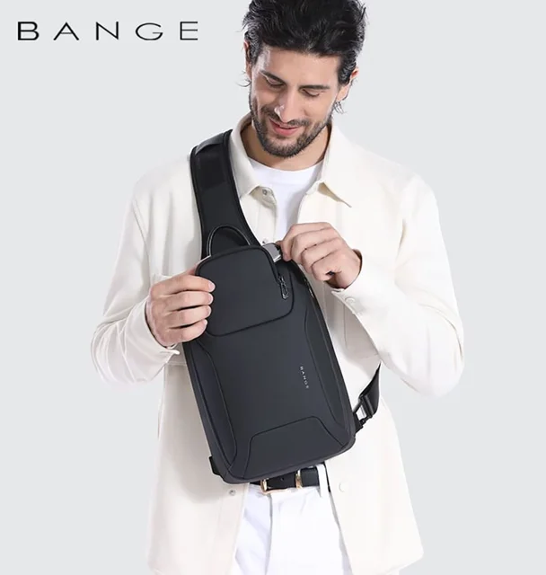 کیف کراس بادی بنج BG-8031 روی سینه