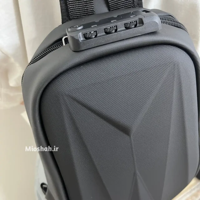 کیفیت پارچه بادی بگ هاردکیس قفل دار مدل هندسی | کد HC7005