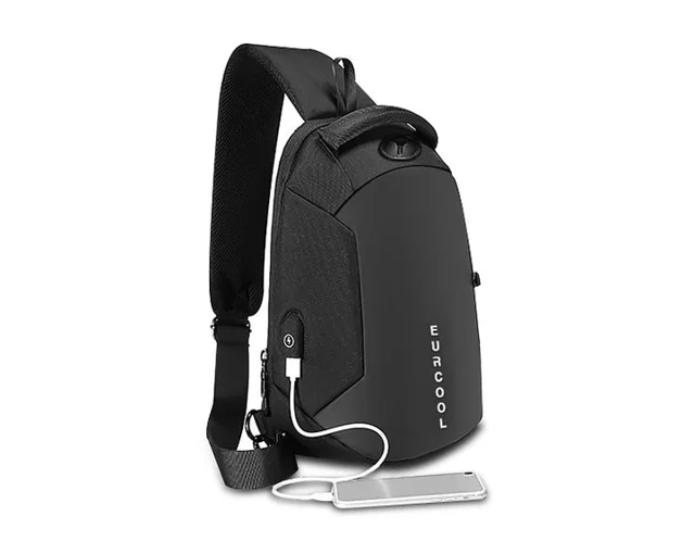 تصویر کیف کراس بادی وارداتی EURCOOL مشکی سایز بزرگ - مدل EC-1825